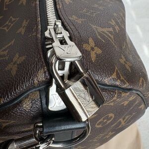 Louis Vuitton Keepall Bandouliere 55 Monogram Macassar